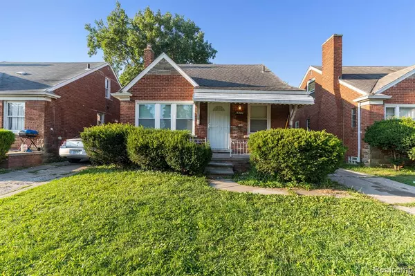 Detroit, MI 48205,15486 FAIRMOUNT Drive
