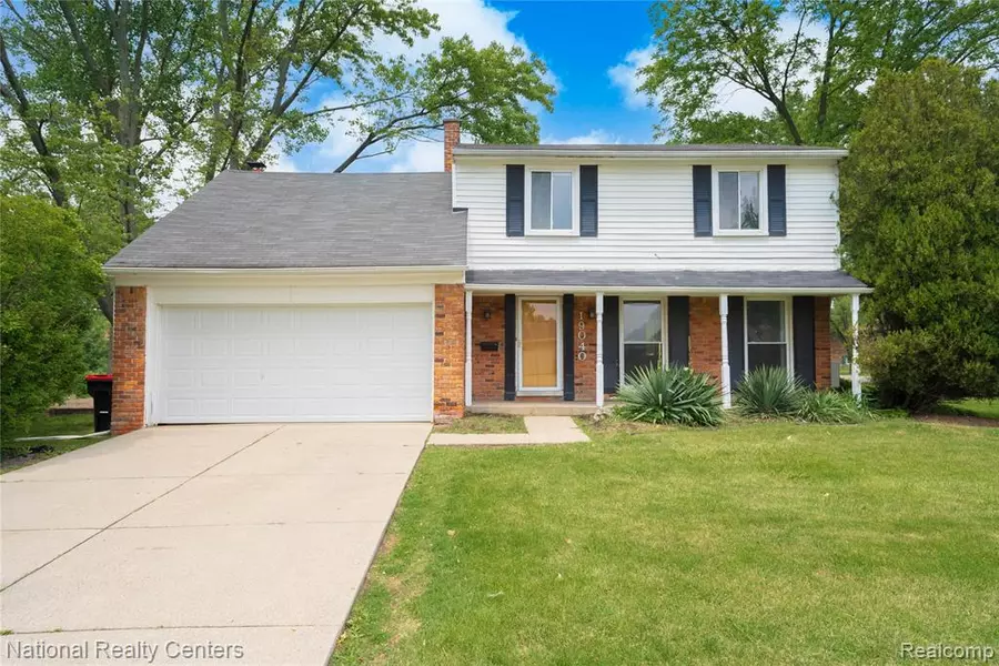 19040 GREEN SPRUCE Lane, Southfield, MI 48076