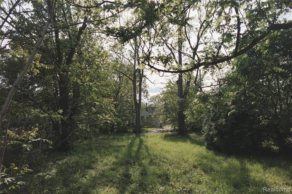 Detroit, MI 48221,20474 SAN JUAN Drive