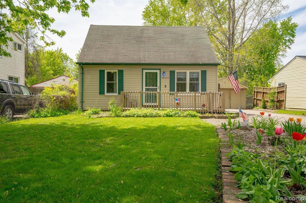 Roseville, MI 48066,29255 RYMAL Street