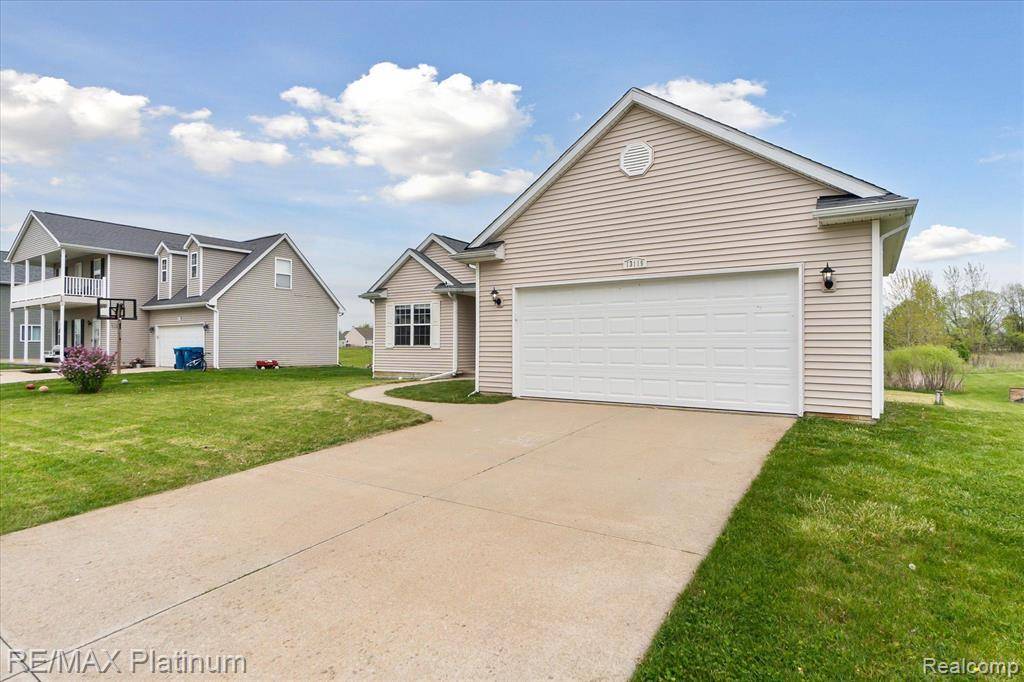Linden, MI 48451,13119 RIVER ROCK Pass