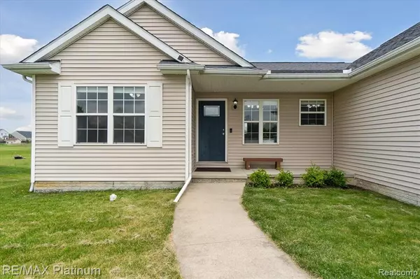 Linden, MI 48451,13119 RIVER ROCK Pass