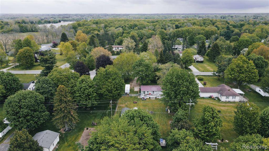 Lapeer, MI 48446,225 MYERS Road