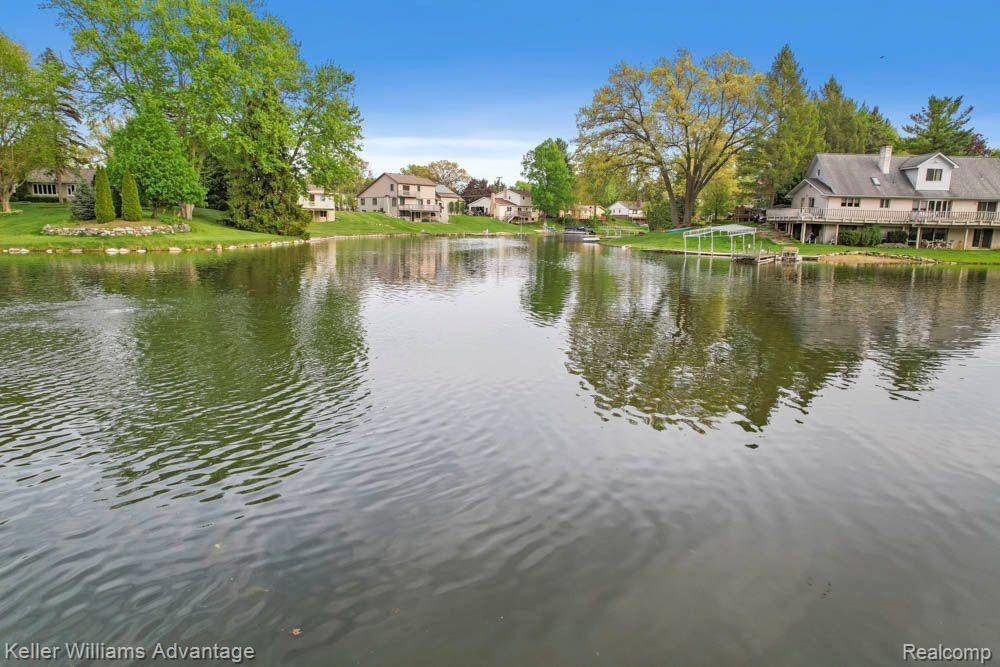 Highland, MI 48356,1184 CRAVEN Drive