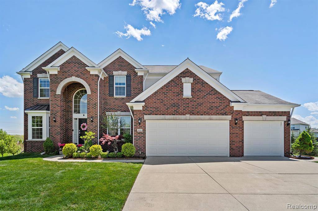 4562 Cloverdale Court, Lake Orion, MI