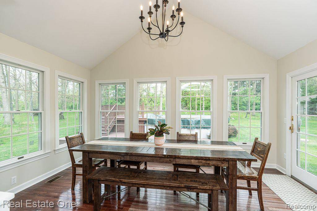 Flushing, MI 48433,9079 TWIN OAKS