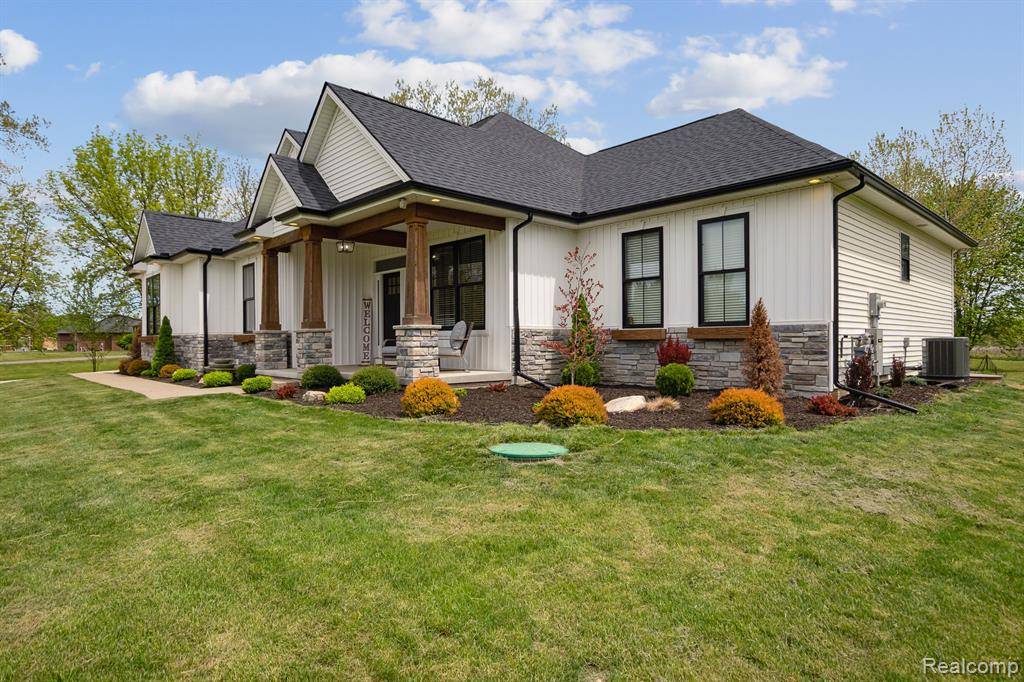 New Boston, MI 48164,24817 Clark Road