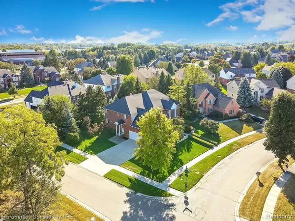 Rochester Hills, MI 48309,3479 Blue Heron Lane