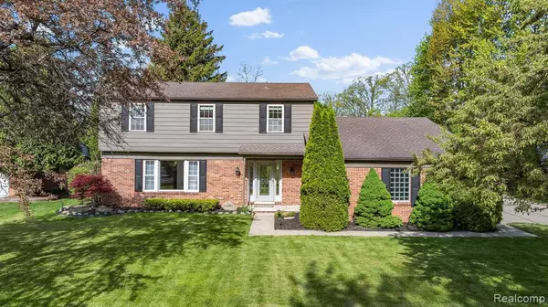 Grosse Ile, MI 48138,18080 Parke Lane