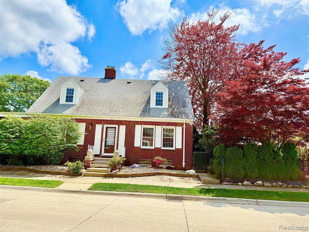 Dearborn, MI 48126,4775 ORCHARD Avenue