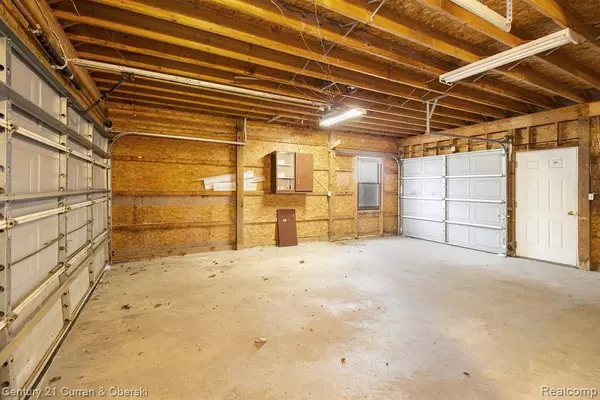 Jackson, MI 49201,657 LANE Drive