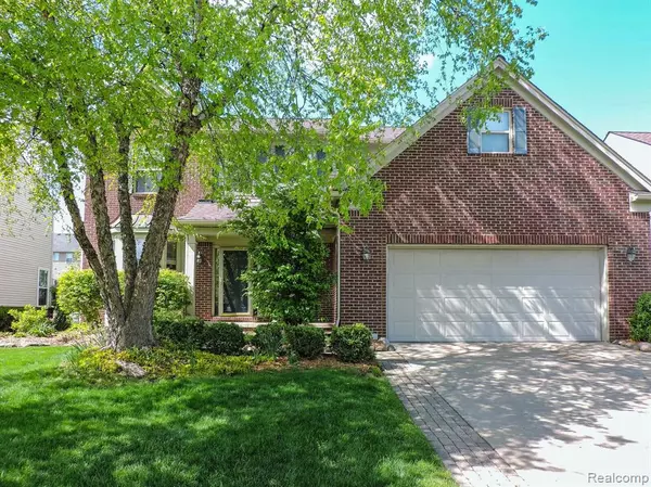 New Hudson, MI 48165,57664 DAKOTA Drive