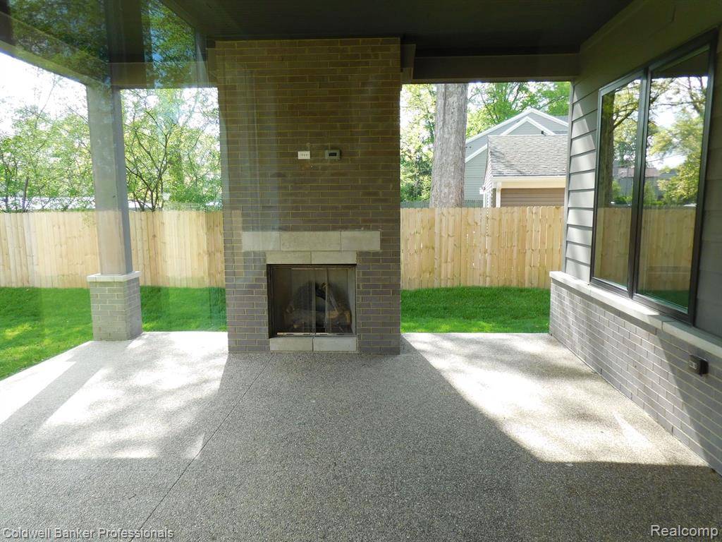 Birmingham, MI 48009,1938 Pembroke Rd.