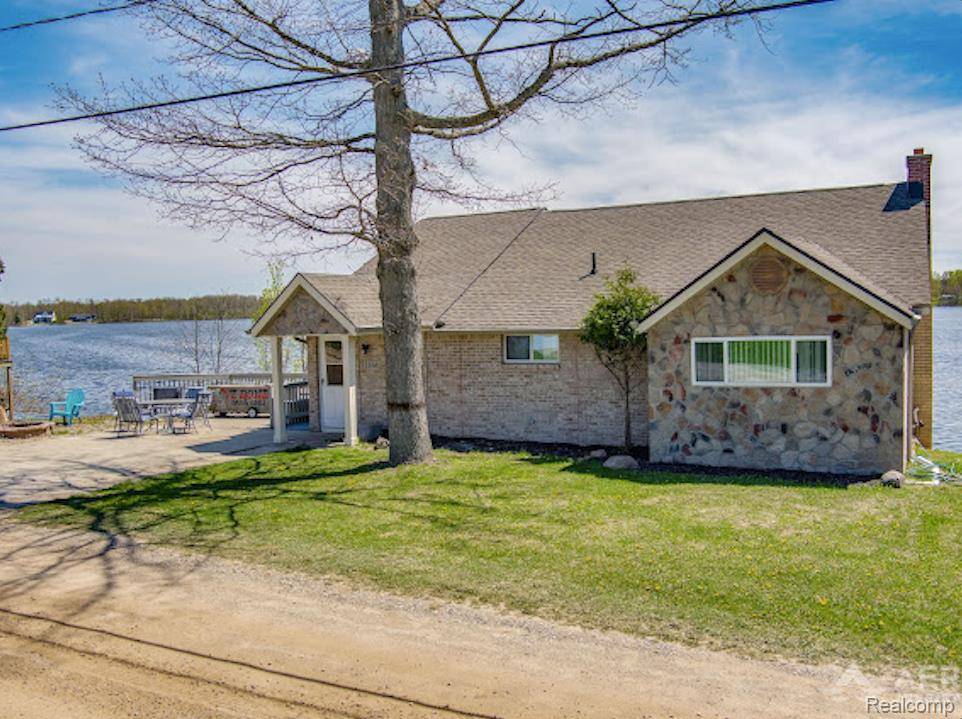 3164 HARDWOOD HEIGHTS Road, Prescott, MI 48756