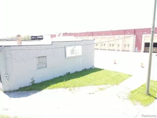 Detroit, MI 48207,3628 GRATIOT Avenue