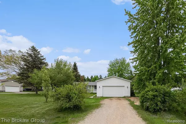 Lapeer, MI 48446,180 MAVERICK Lane