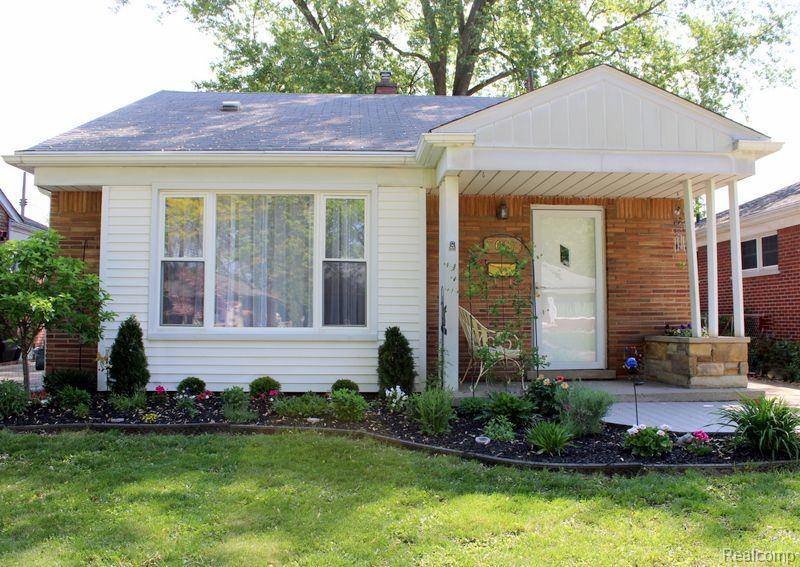 Allen Park, MI 48101,7687 CORTLAND Avenue