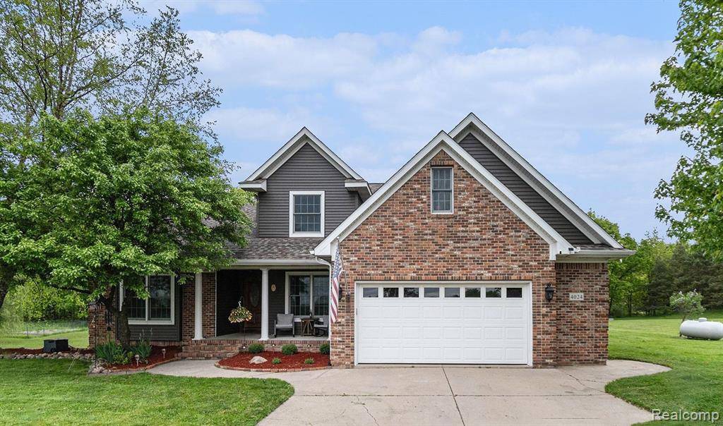 4024 AUSTIN Court, Lapeer, MI 48446