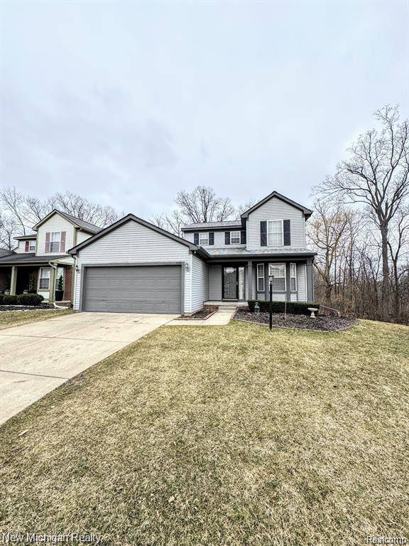 Grand Blanc, MI 48439,5191 SANDALWOOD Circle