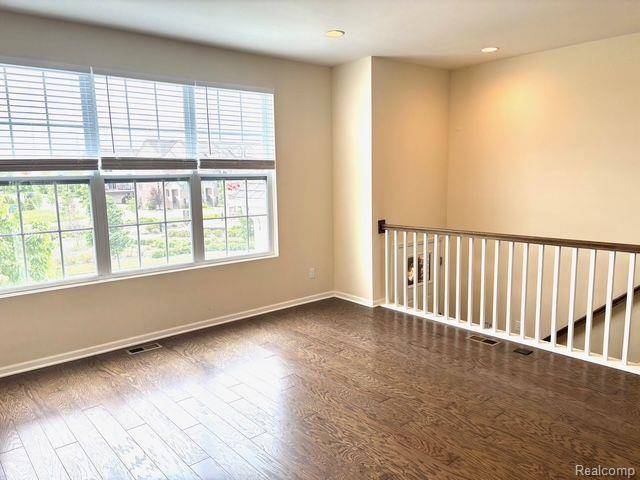 Northville, MI 48168,47676 ALDEN S