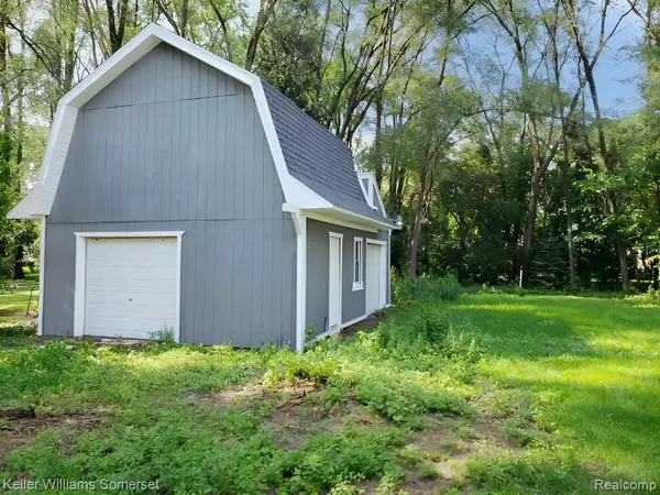 Shelby Twp, MI 48316,5251 23 MILE Road