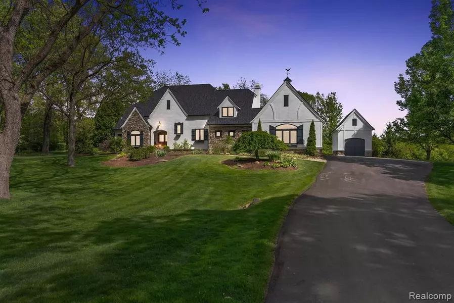 4263 WINDMILL FARMS, Milford, MI 48380