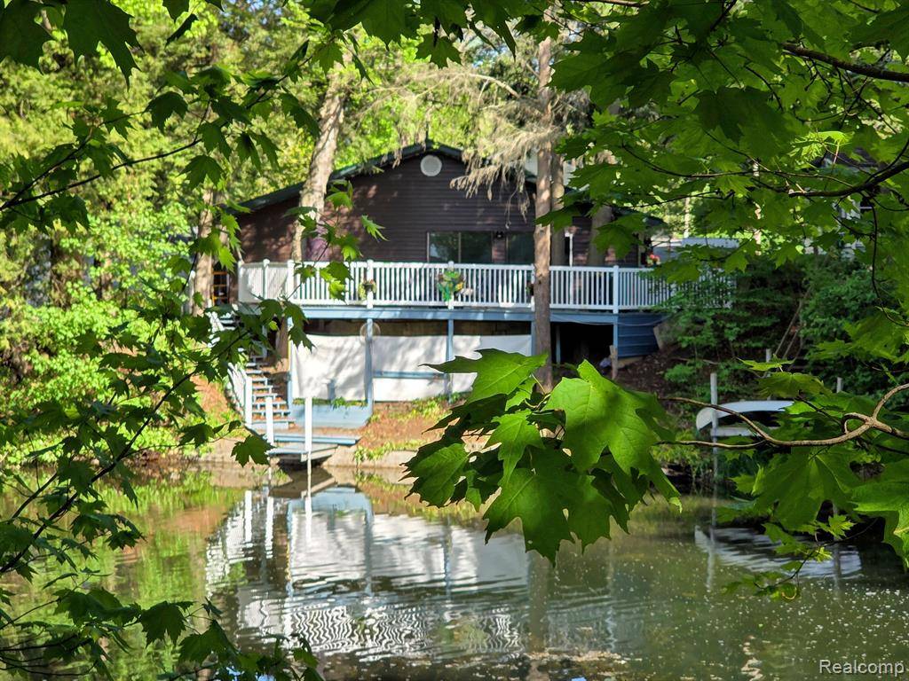 8697 REISS Drive, Farwell, MI 48622