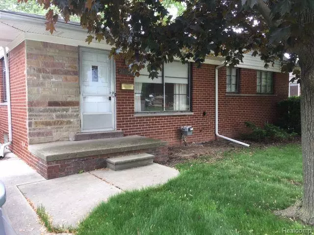 24522 COTTAGE Lane, Warren, MI 48089