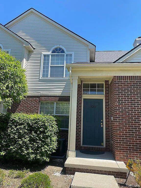 Walled Lake, MI 48390,18203 ADRI Circle