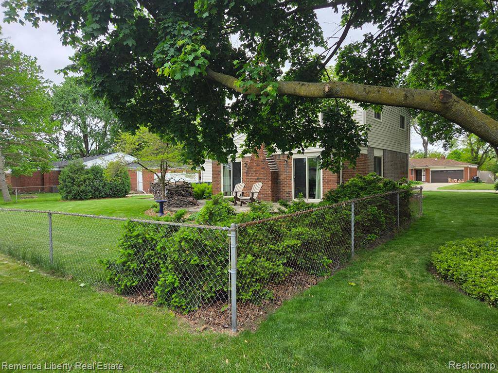 Livonia, MI 48154