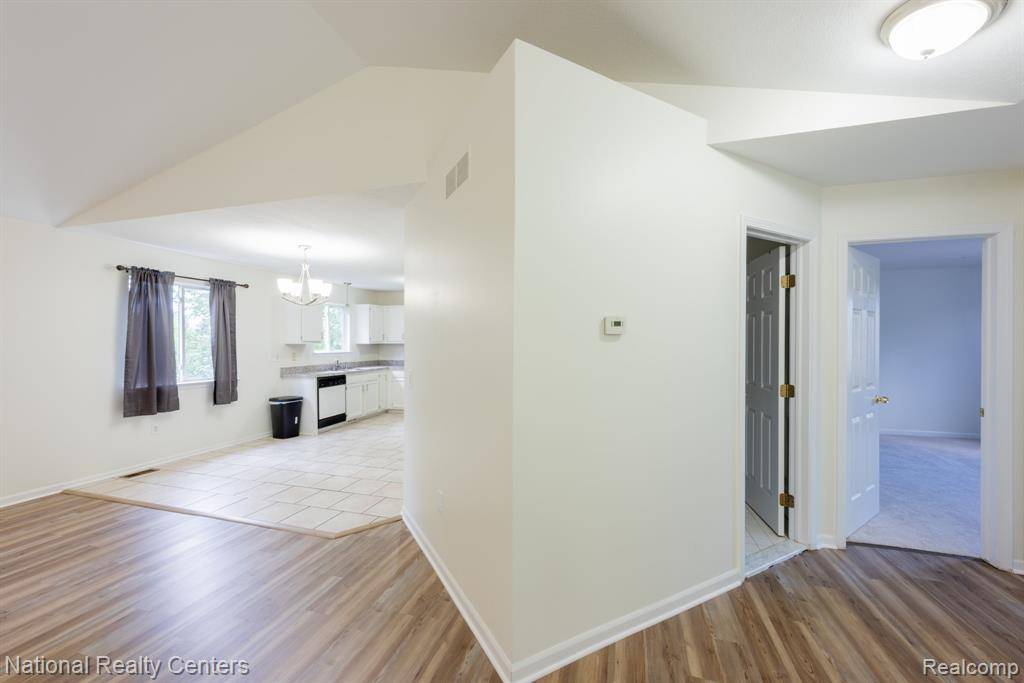 Canton, MI 48188,40772 WORTHINGTON Road