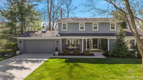 Birmingham, MI 48009,1301 Fairway Drive