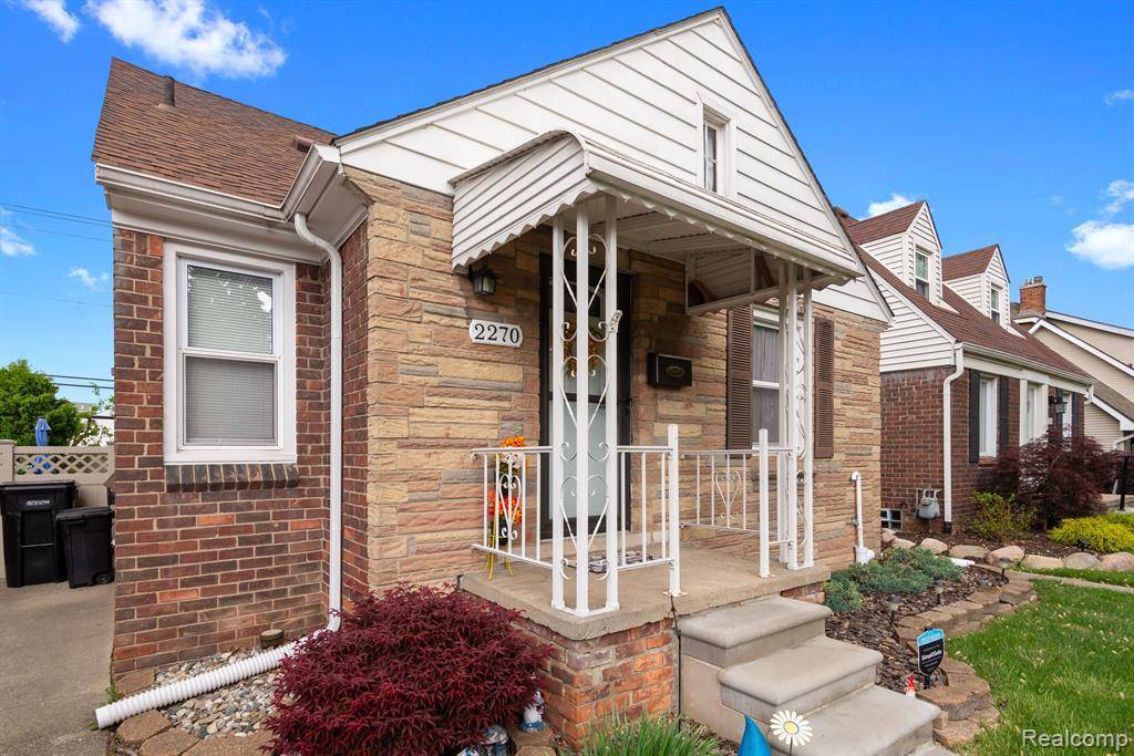 Wyandotte, MI 48192,2270 23RD Street