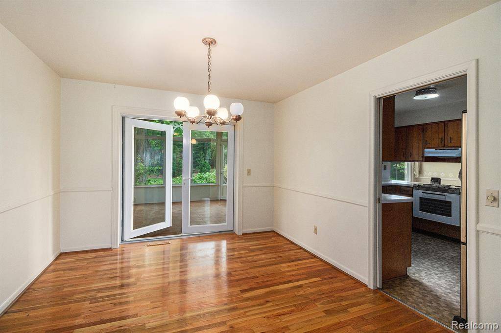Grand Blanc, MI 48439,8276 APPLEWAY Drive