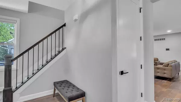 Royal Oak, MI 48067,710 N CAMPBELL Road