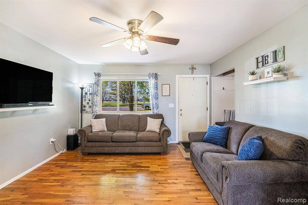 Flint, MI 48507,2444 W MAPLE Avenue
