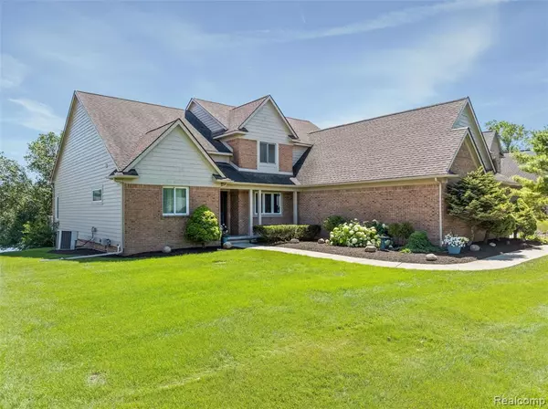 White Lake, MI,4470 COASTAL Parkway
