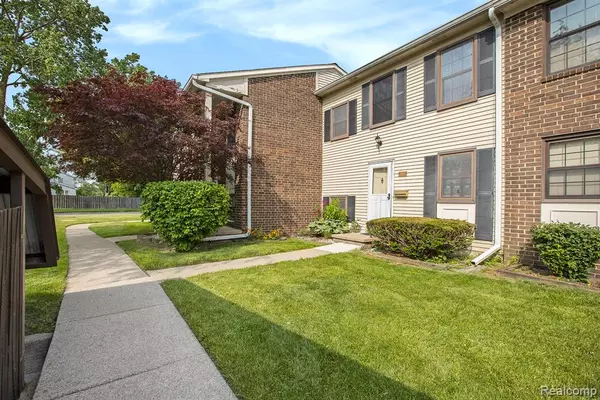 Ypsilanti, MI 48198,1875 SHEFFIELD Drive