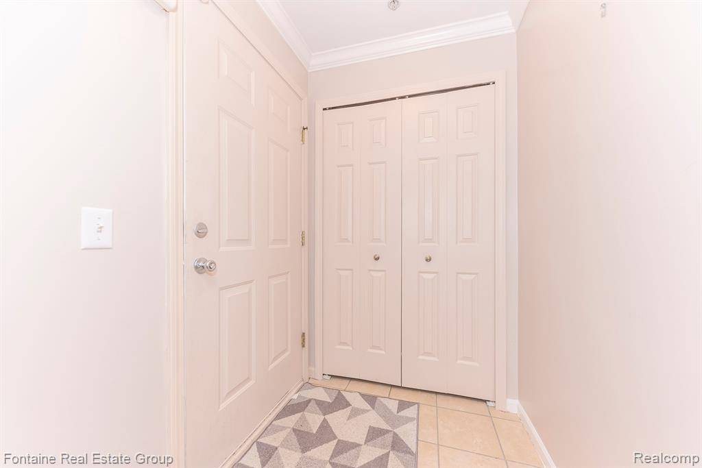 Westland, MI,523 BROOKFIELD Drive