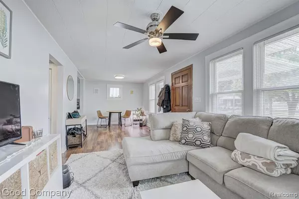 Ferndale, MI 48220,3208 INMAN Street