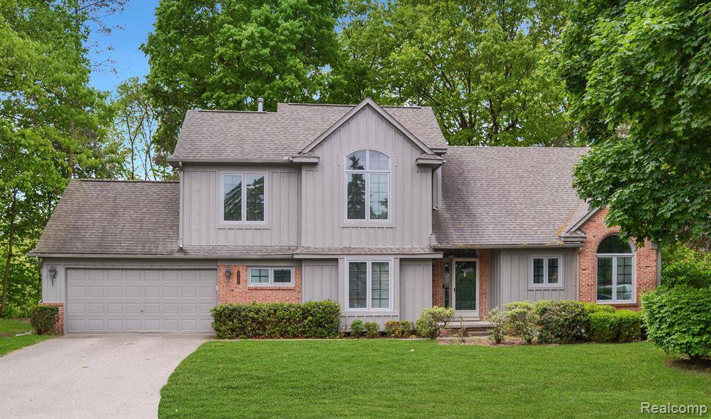 37695 BURTON Drive, Farmington Hills, MI 48331