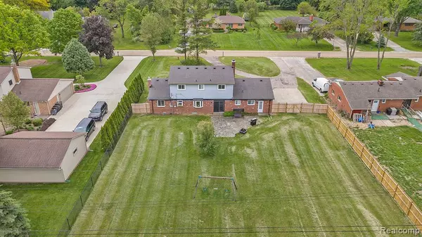 Rochester Hills, MI 48307,1875 Willowood Road