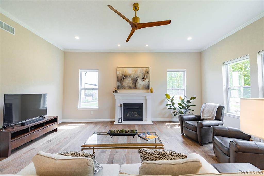 Northville, MI 48167,21377 STONE MEADOW Drive