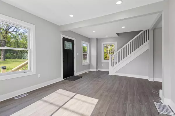 Detroit, MI 48219,20821 SANTA CLARA