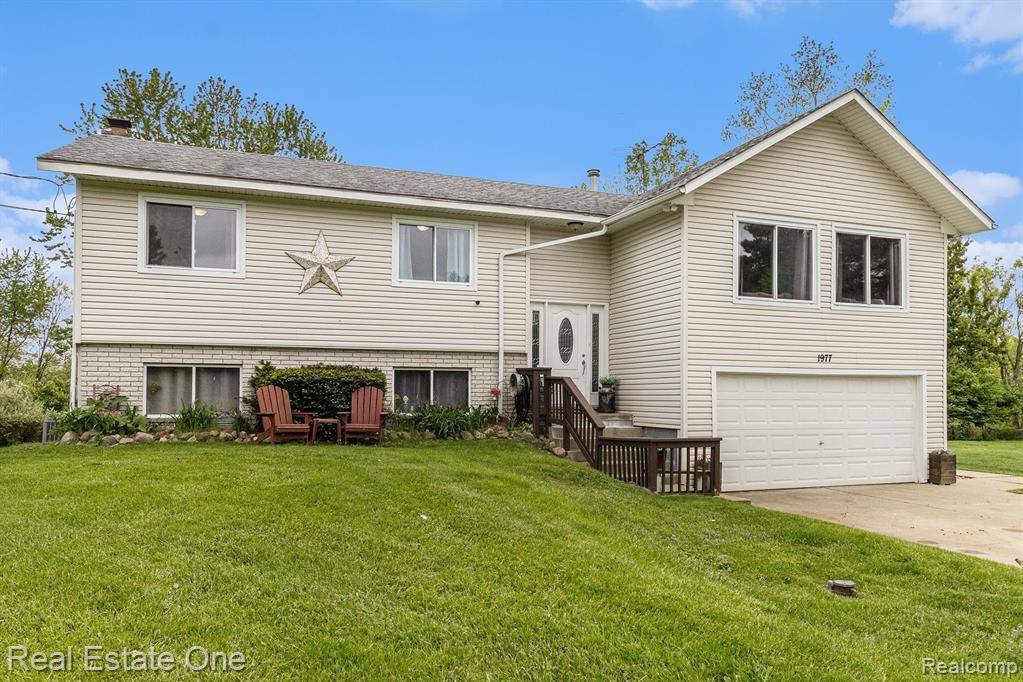 Oxford, MI 48371,1977 SHIPMAN Road