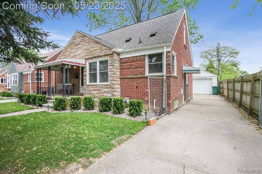 Berkley, MI 48072,1800 ELLWOOD Avenue