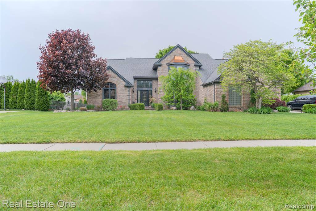 14607 STRATFORD, Shelby Twp, MI 48315