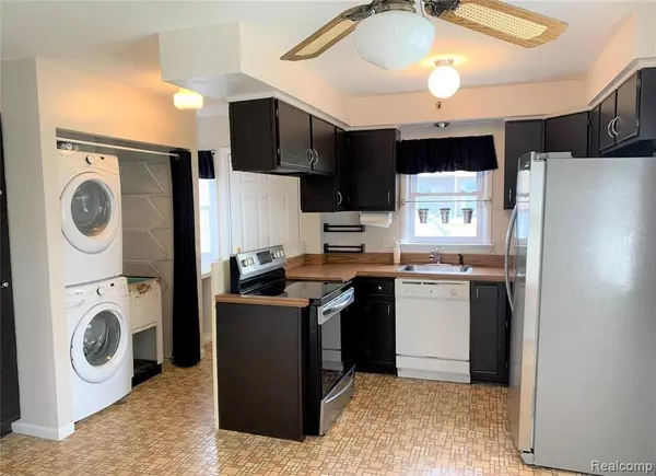 Southfield, MI 48076,28132 Brentwood Street