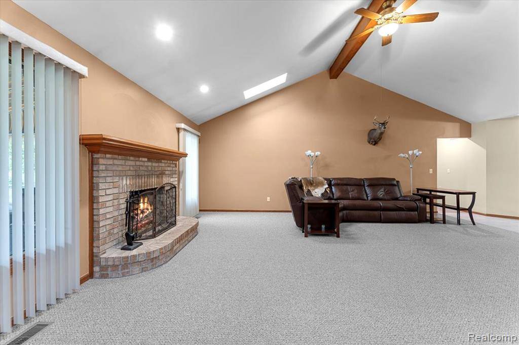 Macomb, MI 48044,17519 Rocco Drive