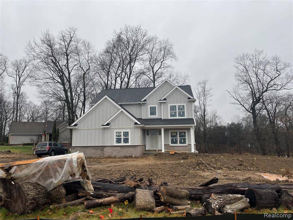 10705 Deer Ridge Trail, MI 48442